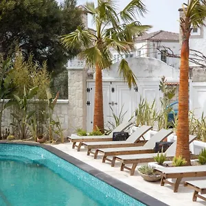 agustos-hotel-alacati.aegeanhotels.net/